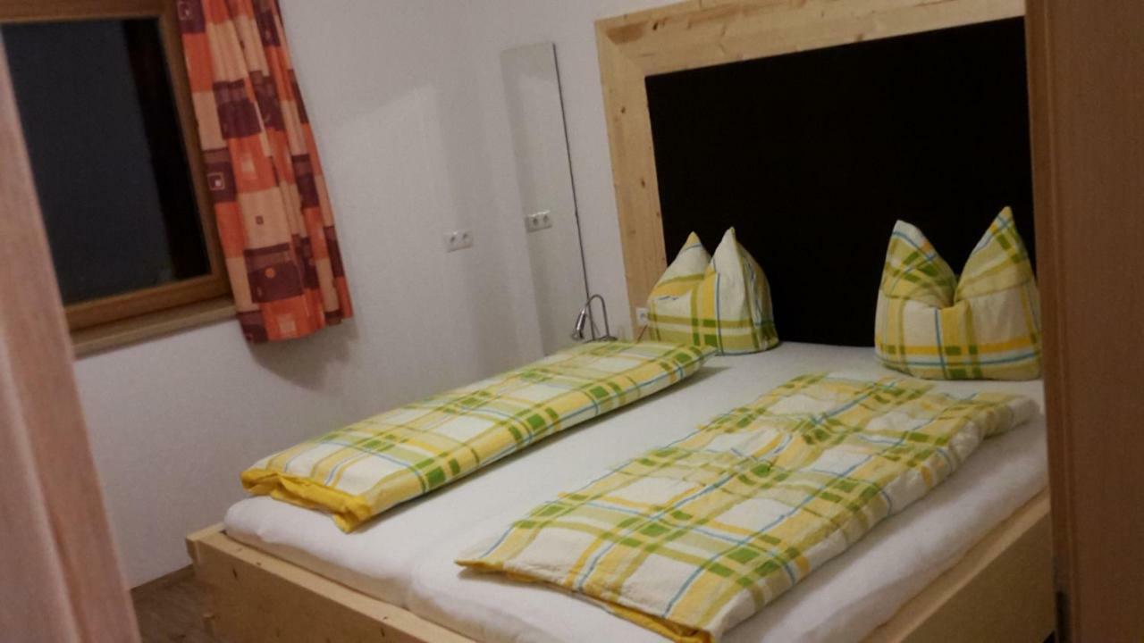 Ferienwohnung Tobias เซลล์ อัม ซิลลา ภายนอก รูปภาพ