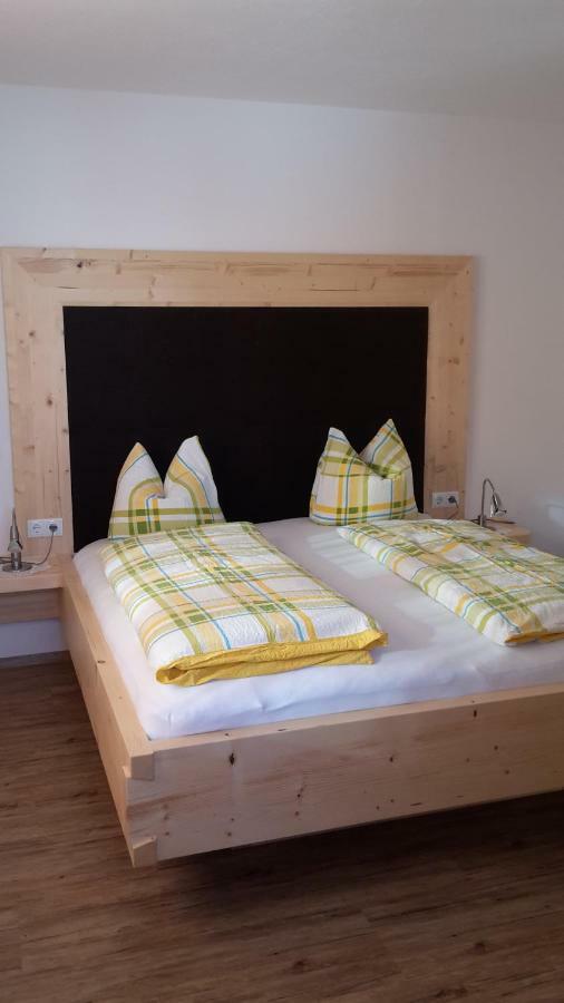 Ferienwohnung Tobias เซลล์ อัม ซิลลา ภายนอก รูปภาพ
